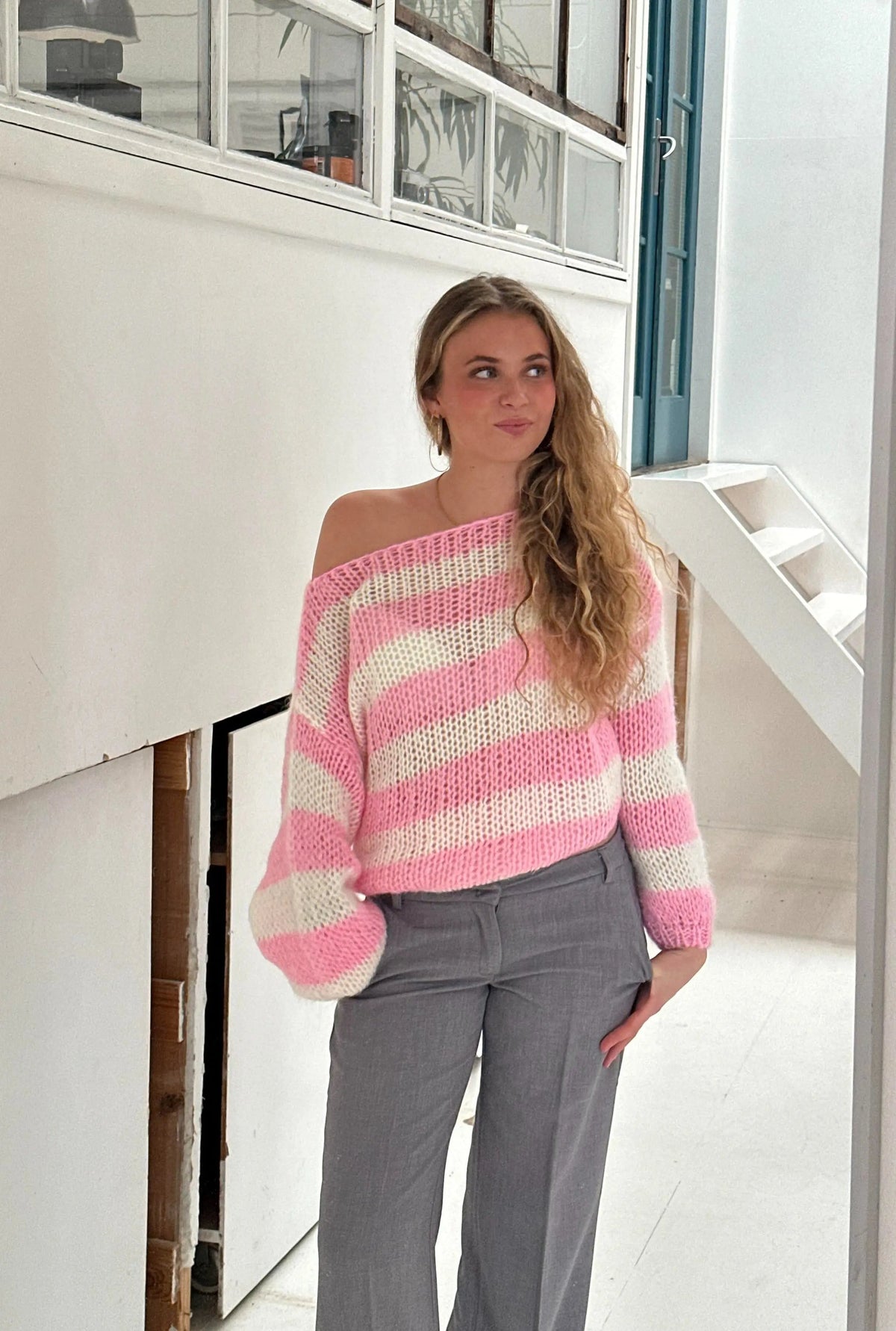 Noren | Miękki i ciepły sweter oversize z długimi rękawami – komfortowy i stylowy na chłodne dni