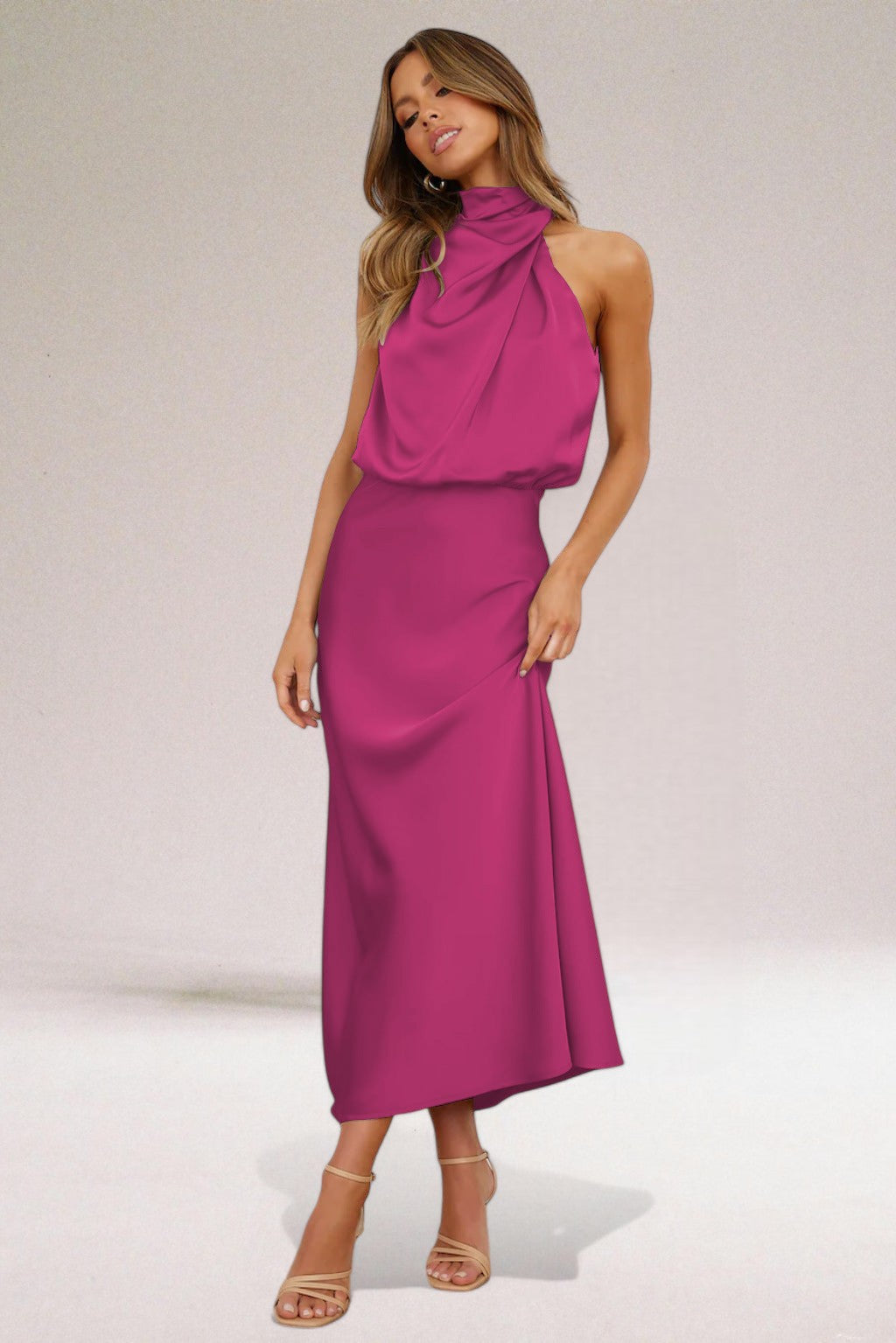 Emily | Elegancka Sukienka Halter z Wiązaniem 4