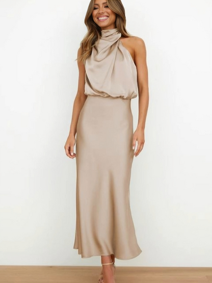 Olivia | Elegancka Suknia Wieczorowa Halter 3