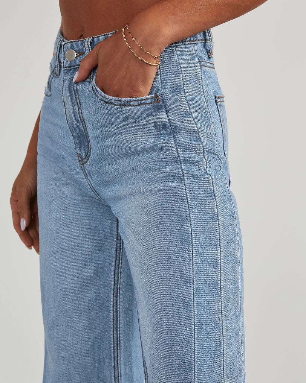 Mona | Stylowe szare jeansy damskie wide leg z nieobszytym dołem